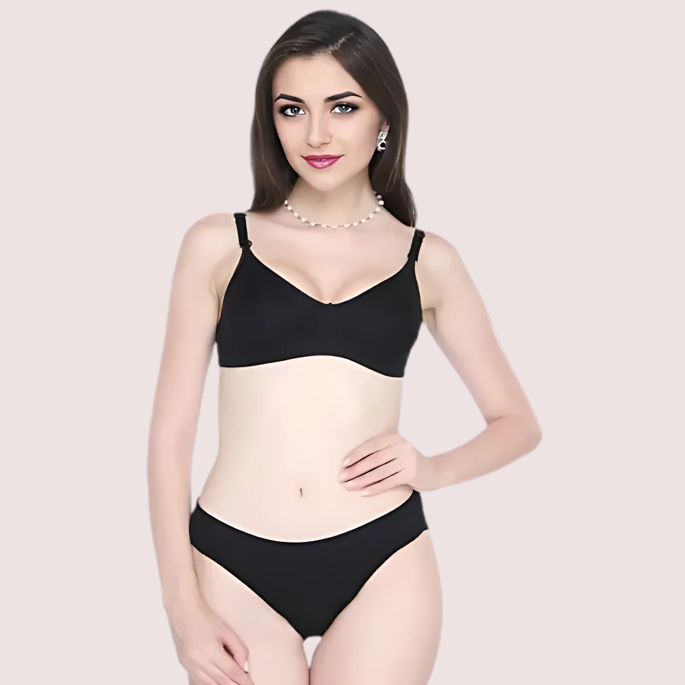 Women’s Classic Smooth Black Bra And Panty Set